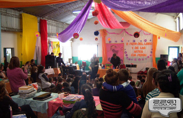 Escuela 11 2da feria del libro y de las artes copia