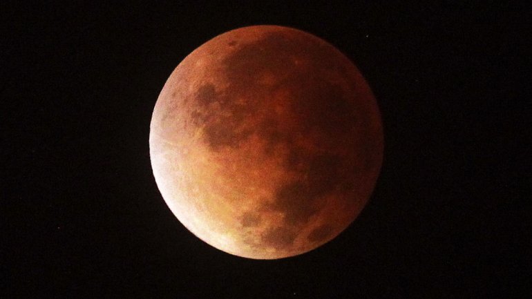 eclipse luna roja2014