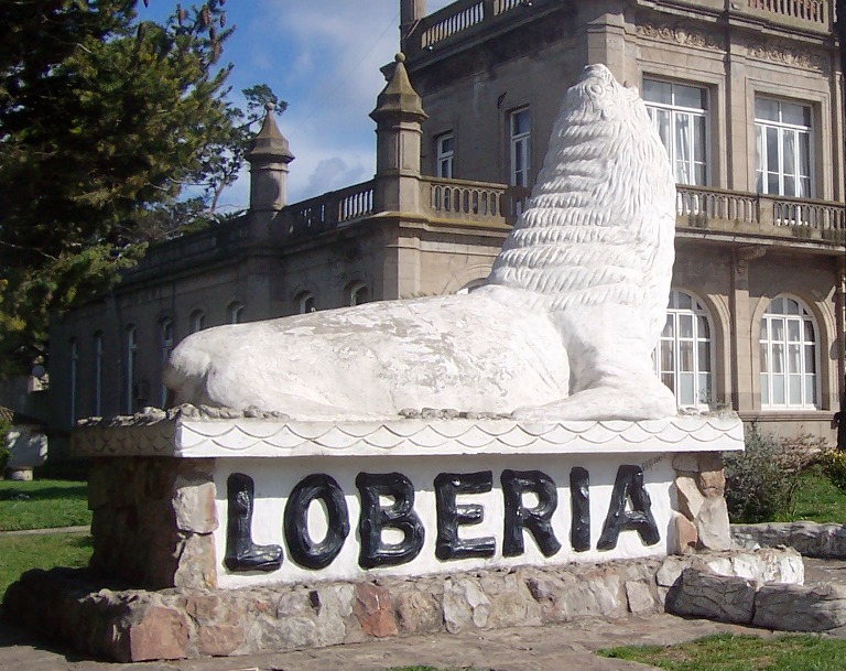 loberia escultura lobos marinos