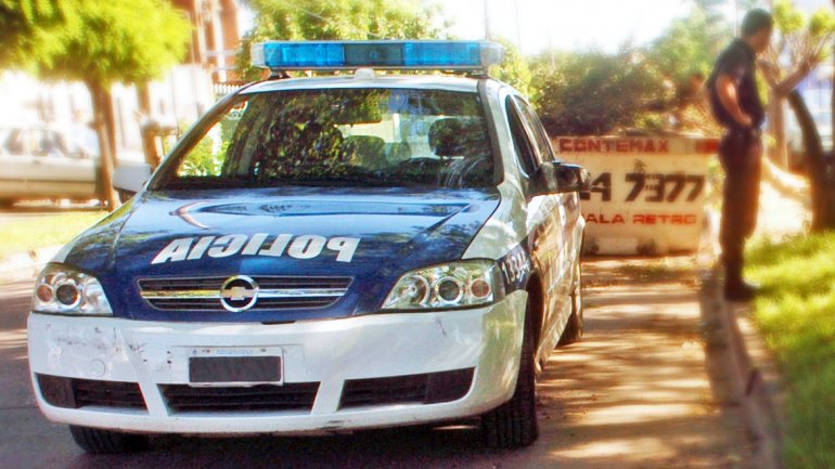movil policial 3